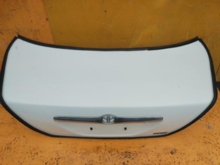 Крышка багажника Тойота Марк 2 в Альметьевске 555391