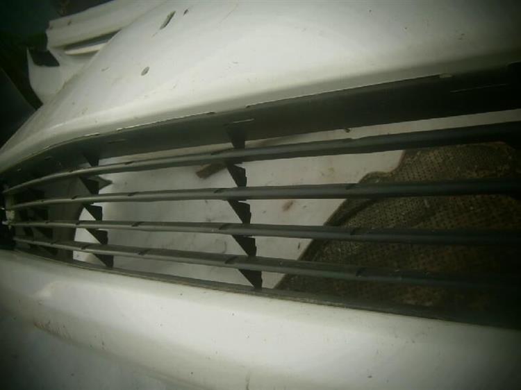 Решетка радиатора Тойота Приус в Альметьевске 72763